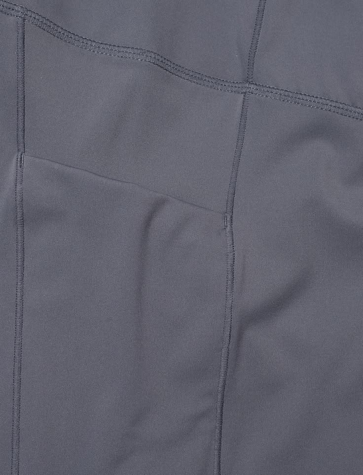 Flatlock seam on a training top